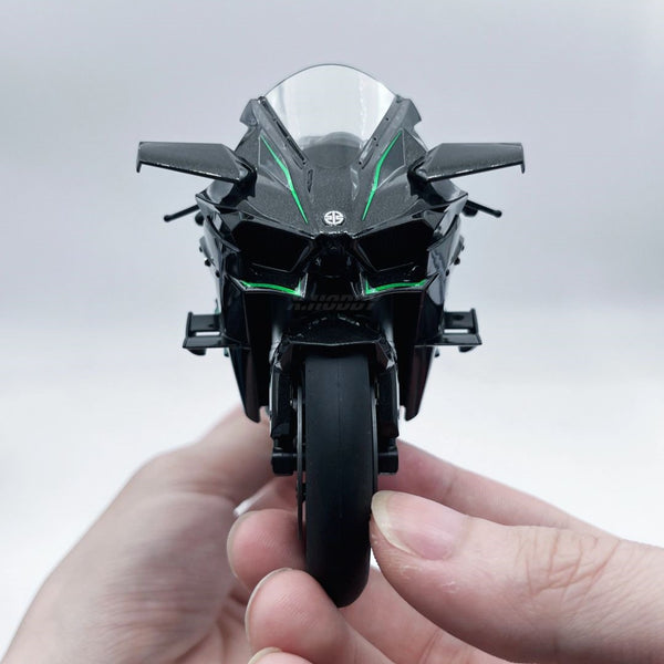 Kawasaki Ninja H2R 1:6 Scale Model – Engine Start, Smoke Emission, LED Lights