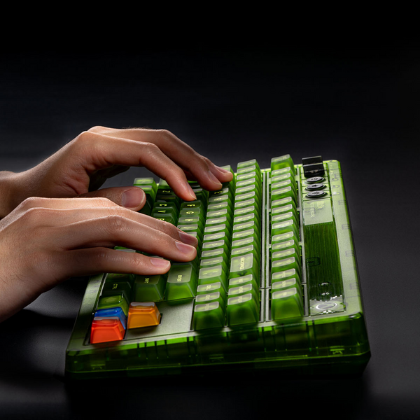 8BitDo Retro Mechanical Keyboard 87 Edition – Kailh Jellyfish X, RGB LED, Triple-Mode Connection, Official Xbox Design