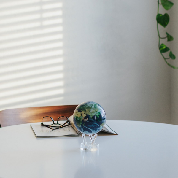 Earth with Clouds MOVA Globe – Self-Rotating Globe Model