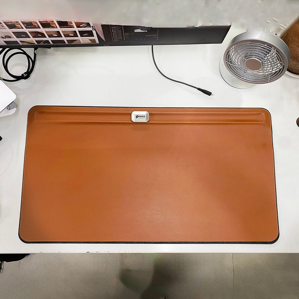 9Spacex V.2 Deskpad - Equip Your Workspace for Efficiency