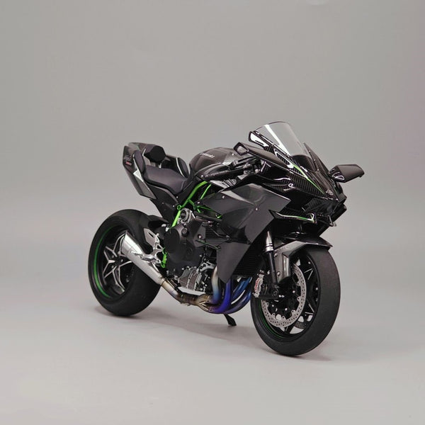 Kawasaki Ninja H2R 1:6 Scale Model – Engine Start, Smoke Emission, LED Lights