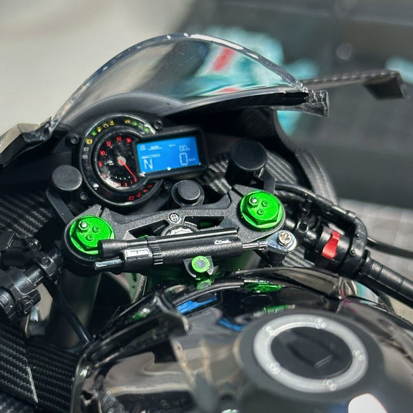 Kawasaki Ninja H2R 1:6 Scale Model – Engine Start, Smoke Emission, LED Lights