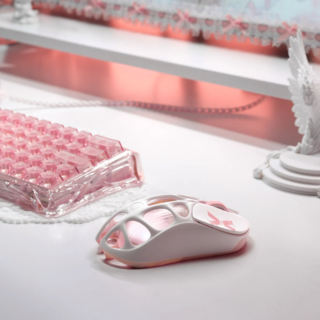 GravaStar Mercury X Air 8KHz Wireless Gaming Mouse Pearl Rose – GravaStar image 6