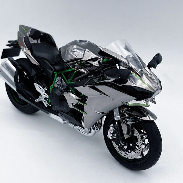 Kawasaki Ninja H2R 1:6 Scale Model – Engine Start, Smoke Emission, LED Lights