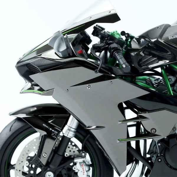Kawasaki Ninja H2R 1:6 Scale Model – Engine Start, Smoke Emission, LED Lights