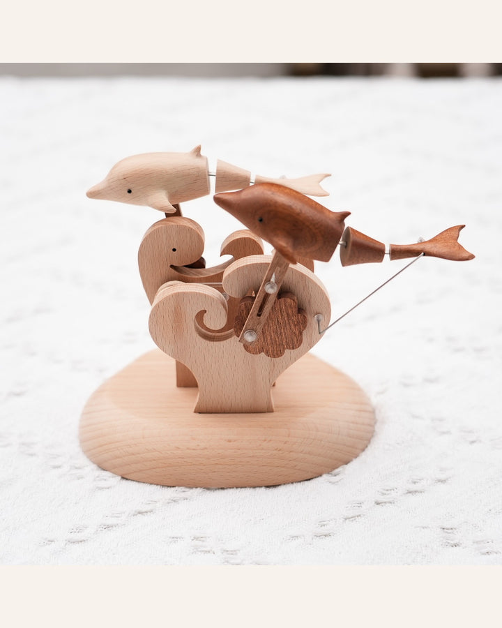 Twin Wake, dolphin pair automaton
